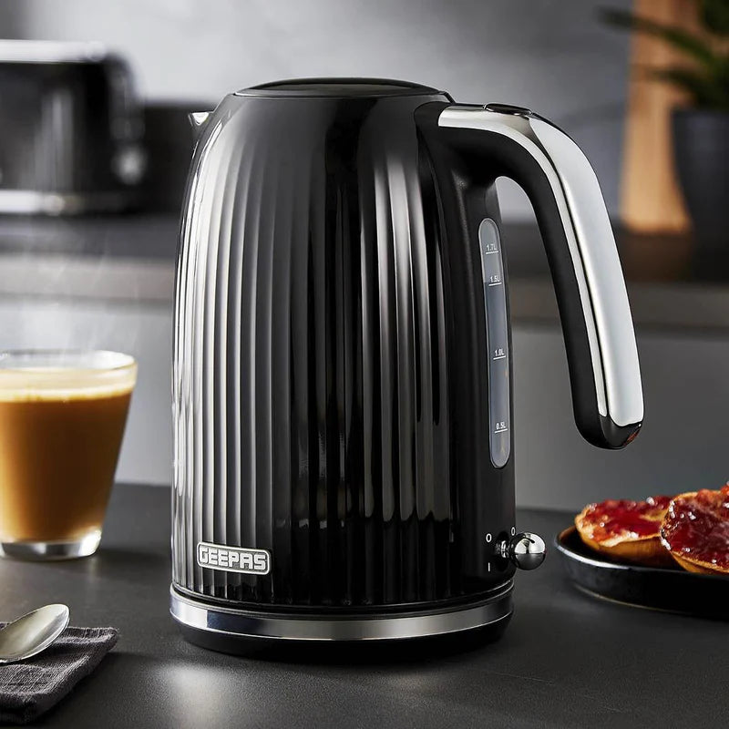 Geepas 1.7L Fluted Black Jug Kettle GK38068UK-BK |  3000W Rapid Boil | 360° Cordless Base | Auto Shut-Off & Boil-Dry Protection | Elegant Design | 2 Years Warranty