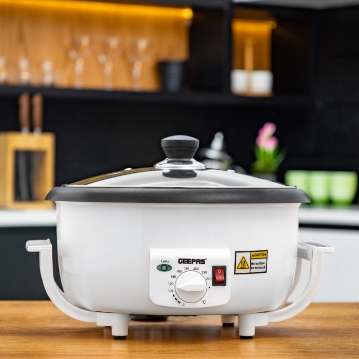 Geepas GCR63038 Coffee Roaster | 750g Large Capacity Coffee Bean Roaster with Thermostat Control|  800W Powerful Motor | Heat-Resistant Body & Durable Safe Design