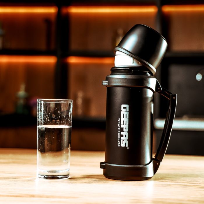Geepas GSVB4111  Stainless Steel Vacuum Bottle | 1.5L Capacity| Hot & Cold Insulation up to 24 Hours | 18/8 Steel & Copper Coating | Leak-Proof Design | 2 Year Warranty