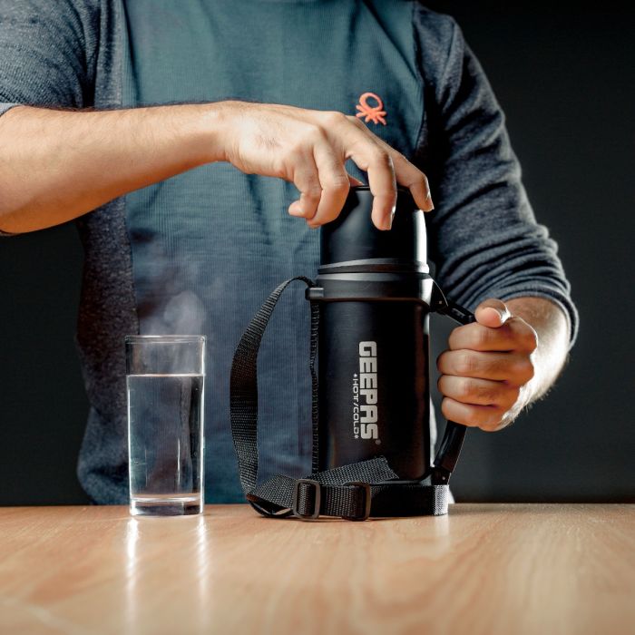 Geepas GSVB4111  Stainless Steel Vacuum Bottle | 1.5L Capacity| Hot & Cold Insulation up to 24 Hours | 18/8 Steel & Copper Coating | Leak-Proof Design | 2 Year Warranty