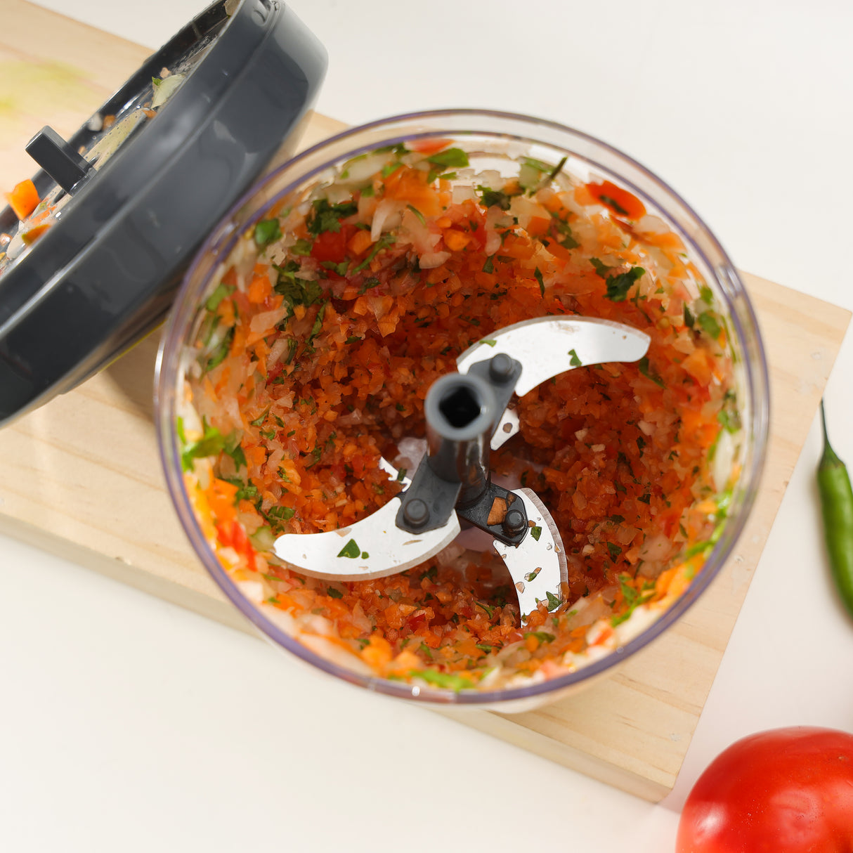 Royalford RF9785 Multi-Purpose Pull Chopper| 900ml Capacity, 5PCS Stainless Steel Blades, Durable ABS Handle & PP Lid, Egg Beater Attachment |Manual BPA-Free Food Chopper