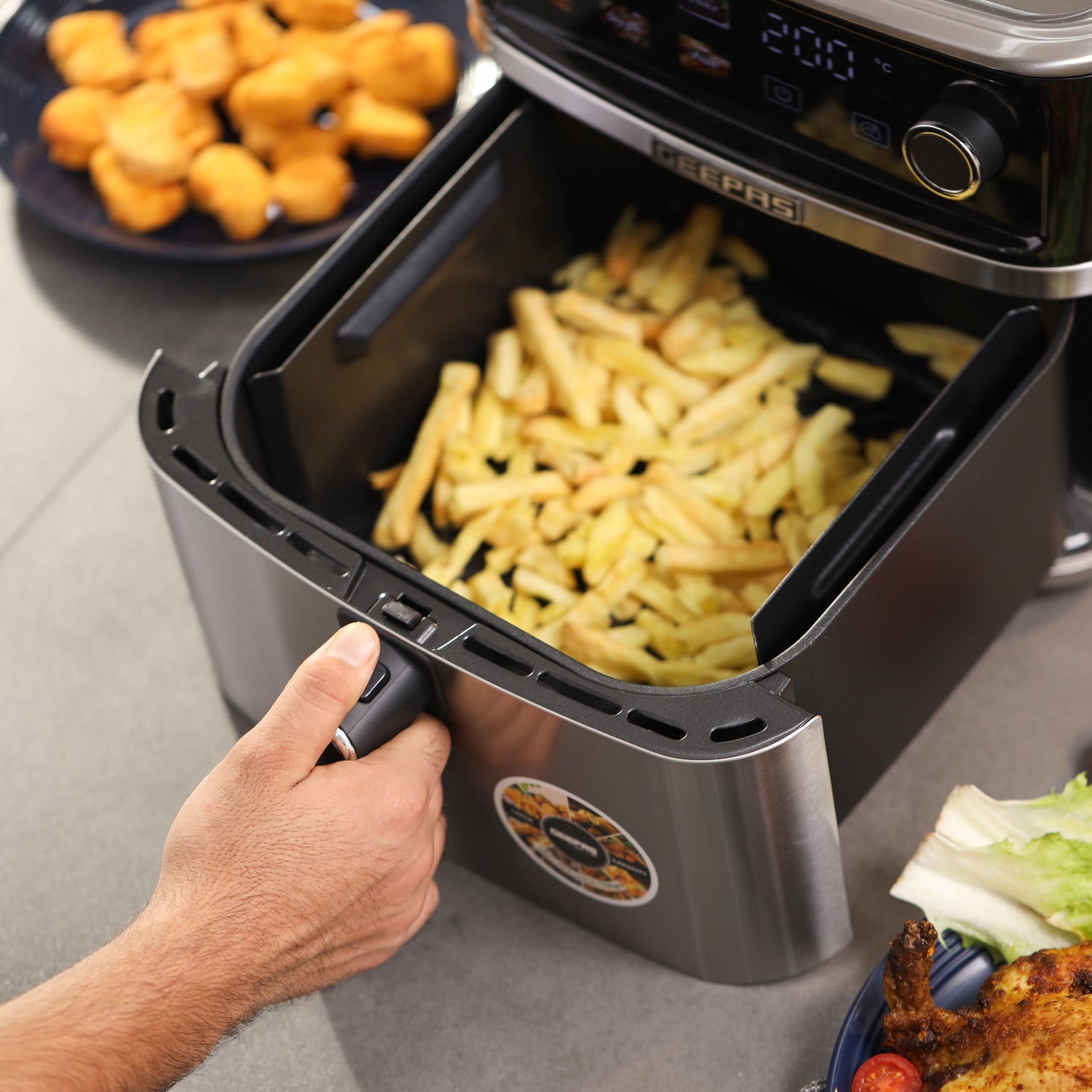 Geepas GAF37534T 8L Stainless Steel Digital Air Fryer | Oil-Free Cooking | 6 Preset Programs, 60 Min Timer, 70–200°C Temp | Ideal for Fries,  Bread Etc | 2 Years Warranty