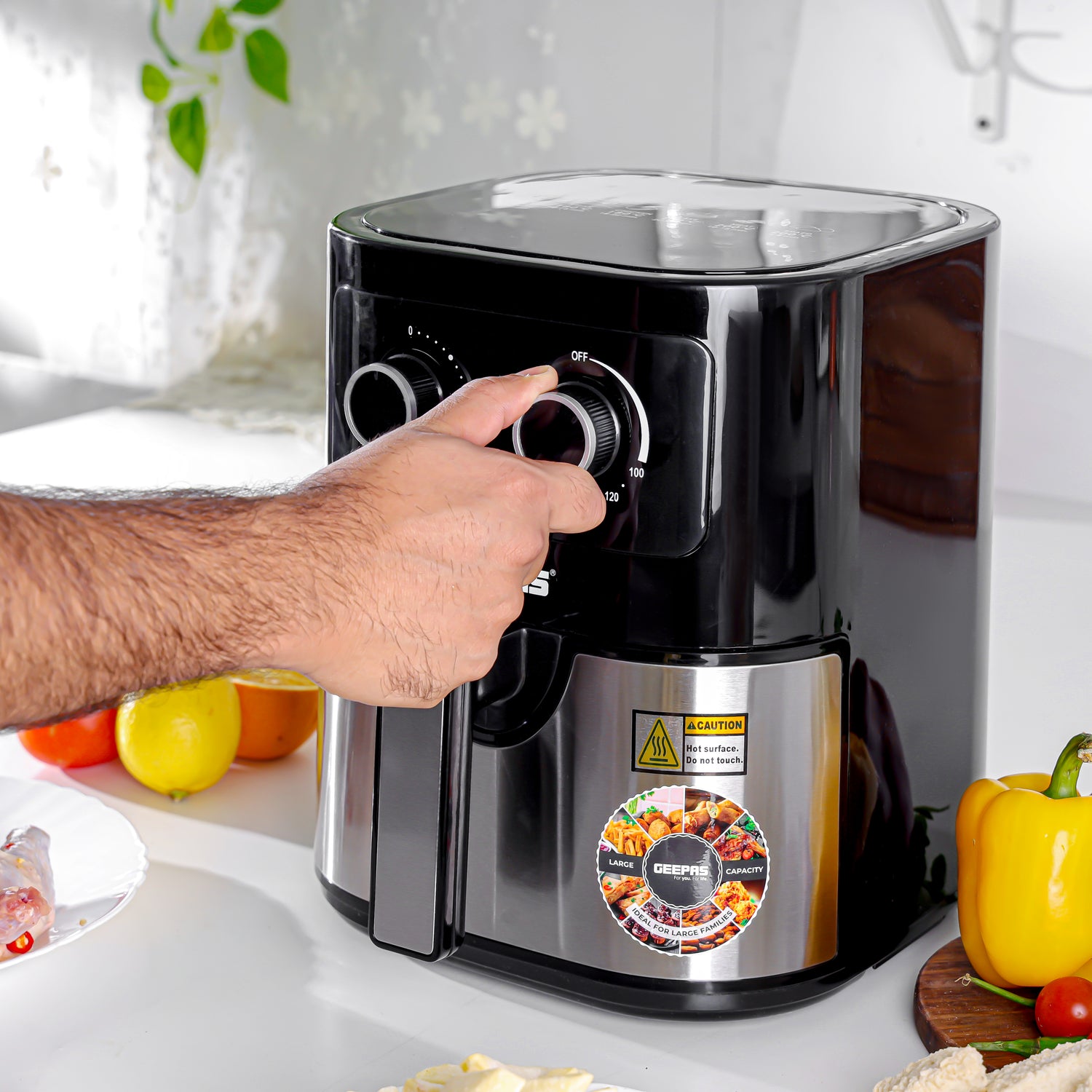 Geepas Air Fryer- GAF37541/ 4.5 L Pot with Rack,  Vortex Air Frying Technology/ 1-30 Min Timer, Temperature 100-200 Degree Celsius/  2 Years Warranty, Black and Silver