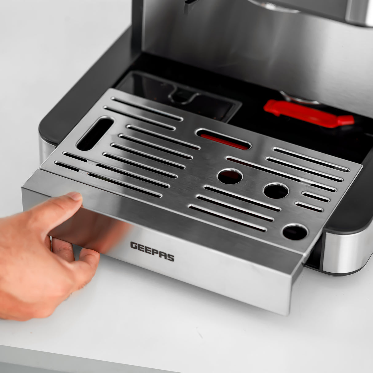 Geepas GCMG1325S Espresso & Cappuccino Coffee Machine | 20 Bar High-Pressure Pump, Built-In Coffee Grinder, Frothing Steam Wand, Dual Filter | A43 Platinum Series