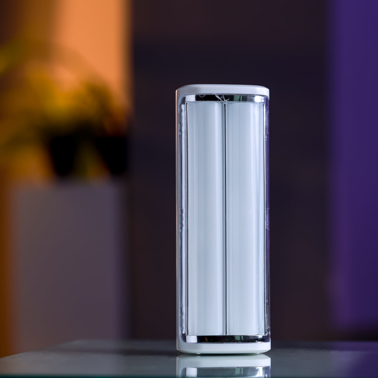 Geepas LED Emergency Lantern with Solar Panel- GE53031| Energy Efficient|30 Pieces Hi-Power LEDs,5 Hours Working| Compact, Light-Weight| | Red and White, 2Years Warranty