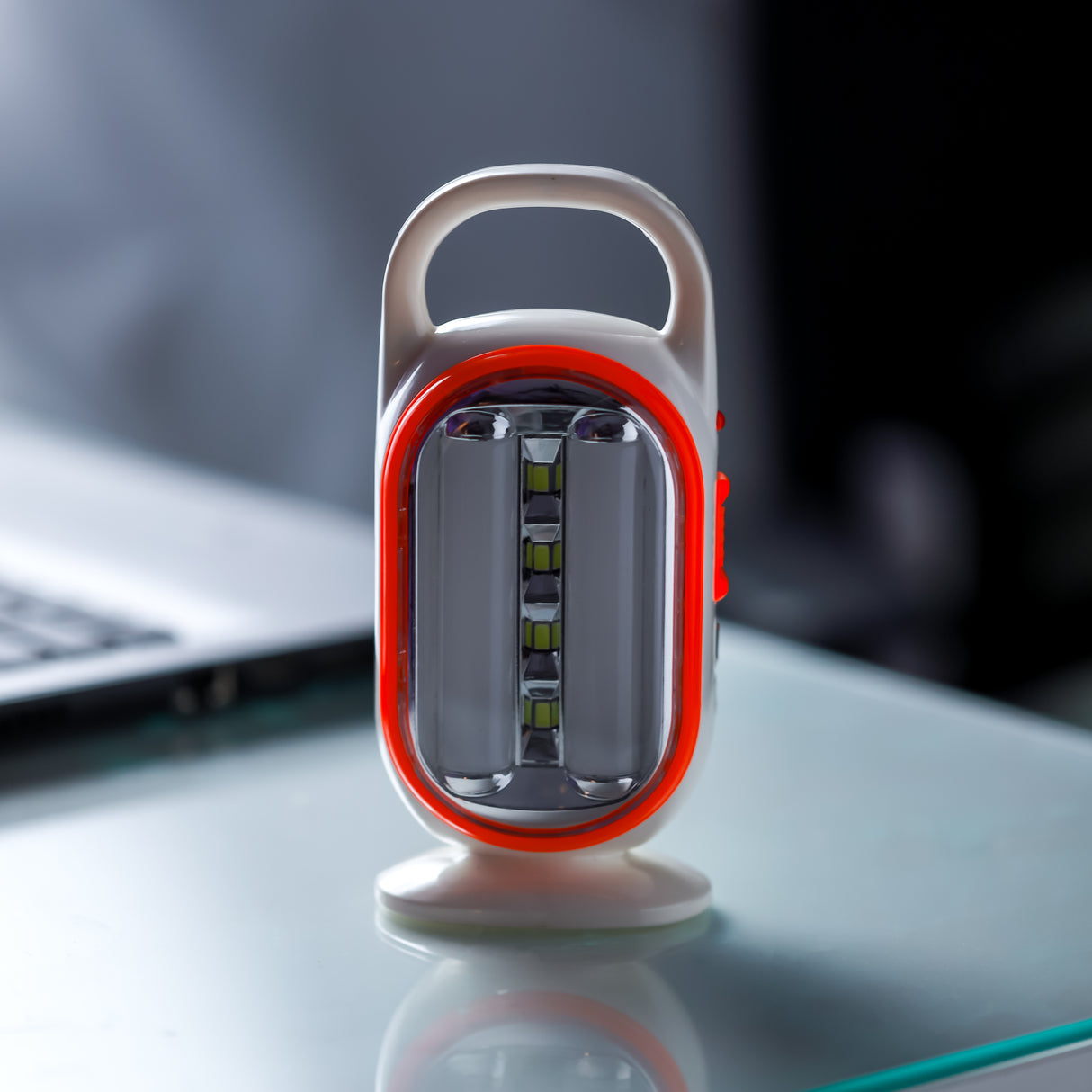 Geepas LED Emergency Lantern- GE53038| Energy Efficient Design, 22 Pieces Hi-Power LEDs,5 Hours Working| Light-Weight Design with Stand|  Red and White, 2 Years Warranty