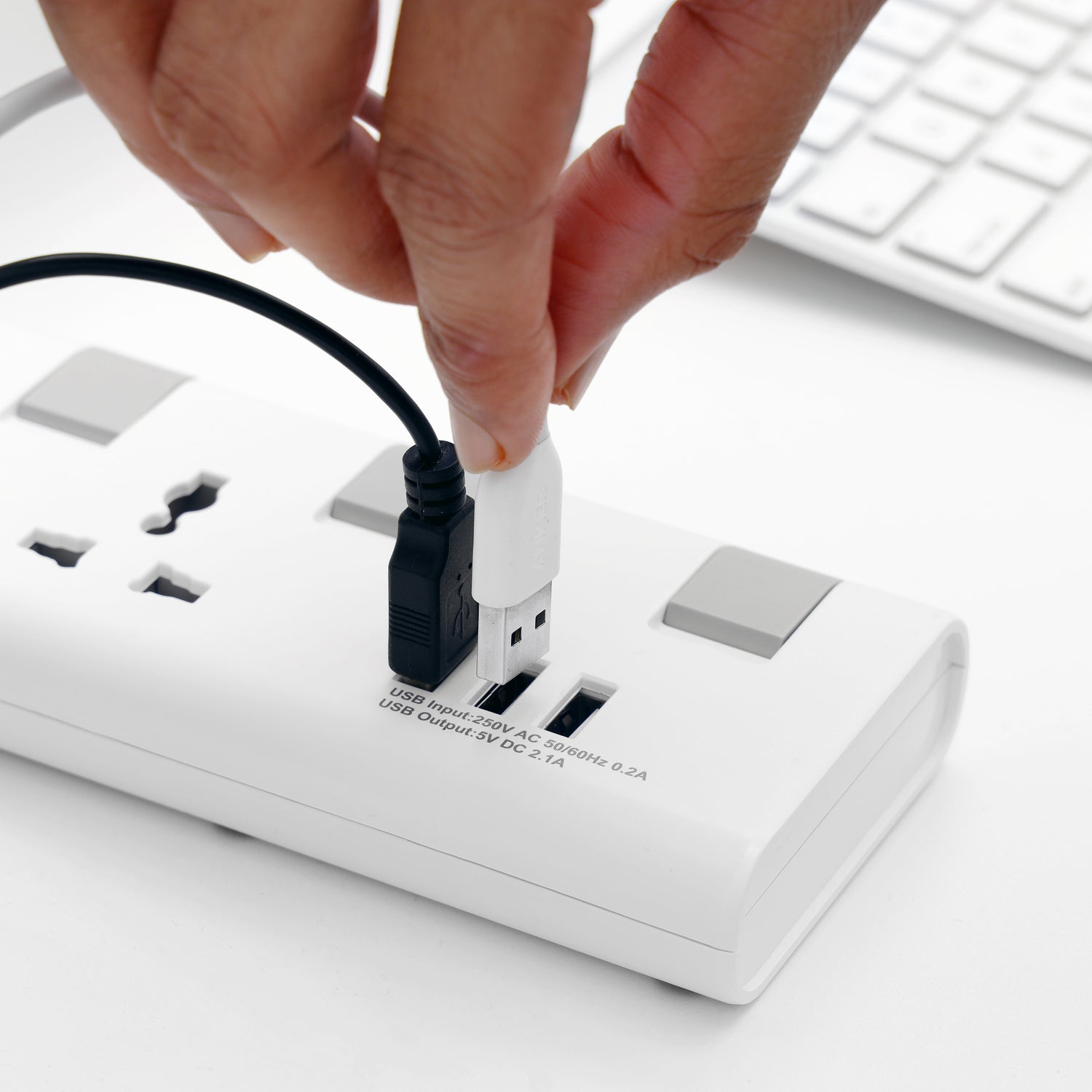 Geepas Extension Socket, 3 Ways, 5m Cord Length | GES5803 | Power Extension Socket | Multi Plug Power Cable | High Quality, Heavy Duty Power Switch