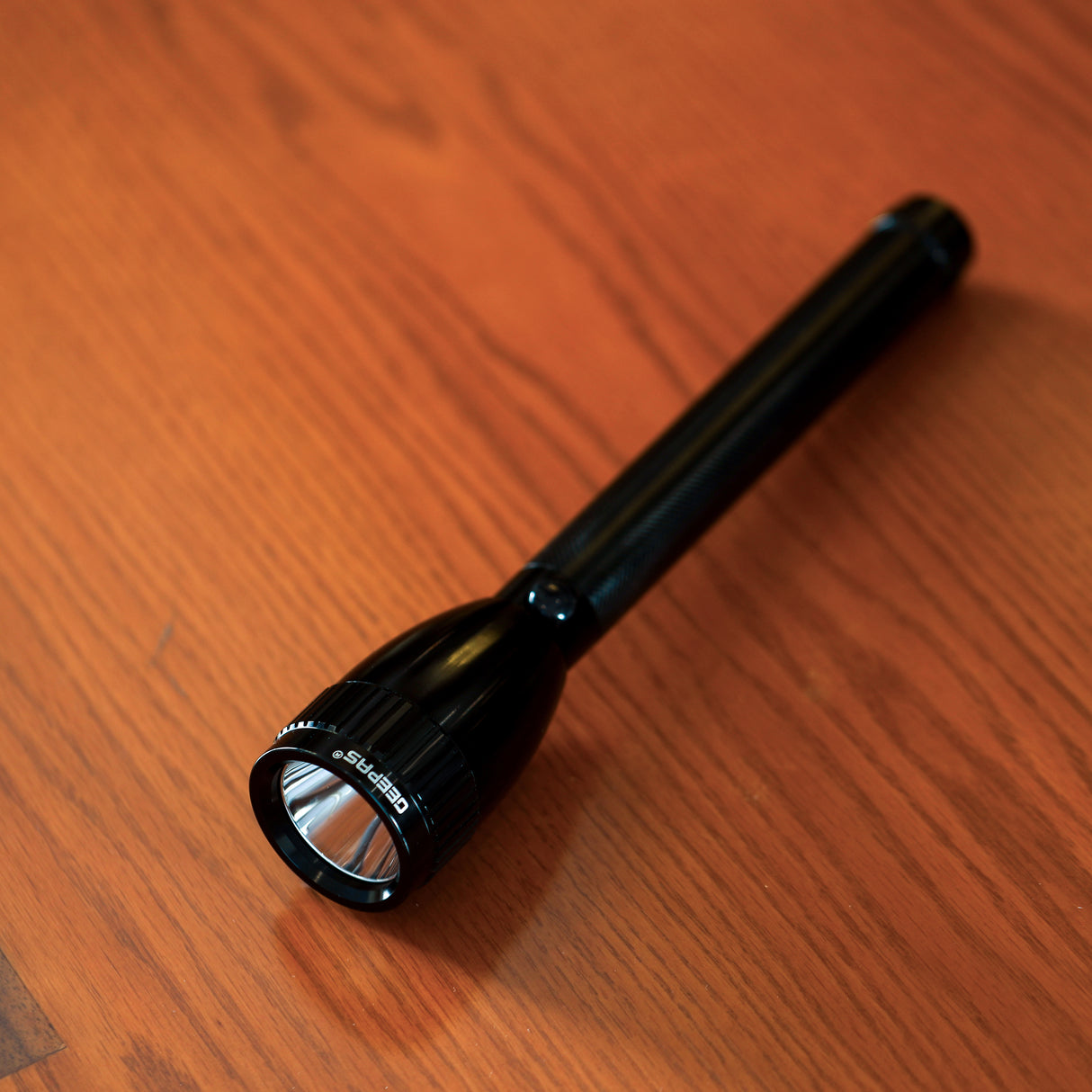 Geepas Rechargeable LED Flashlight - Hyper Bright Cool White Micro Chip LED 2000 Meters Range, Portable Torch | Charge 500 Times, High Durable Battery, Highly Durable Waterproof Body