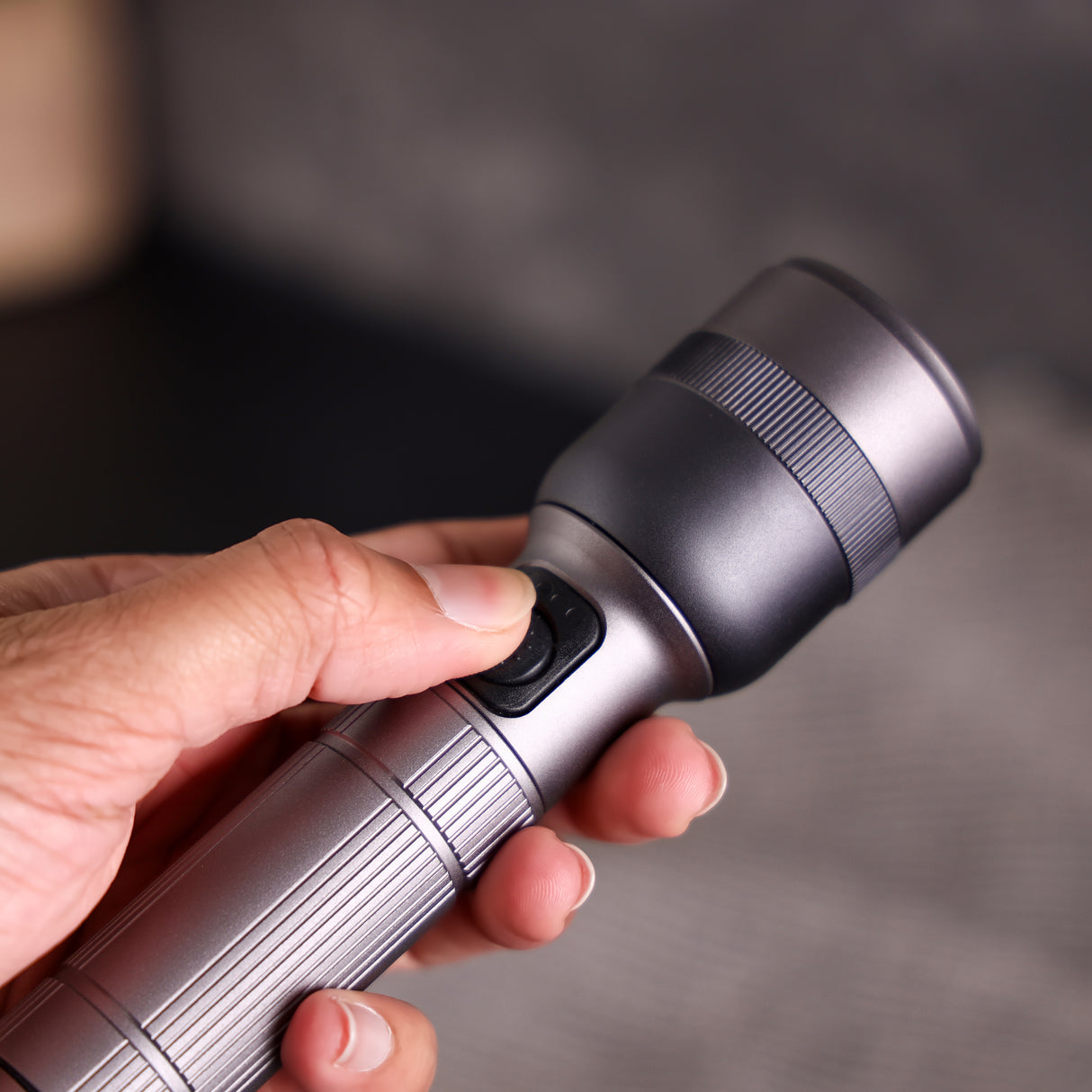 Geepas Zoomable LED Flashlight- GFL51095Z/ 20W, Perfect for Indoor and Outdoor Use, 10 Hours Continuous Working/Lithium Battery, 1500 Lumens/ Black, Lifetime Warranty