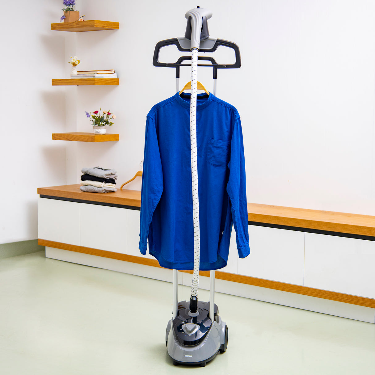 Geepas GGS25032 Garment Steamer | 2.6L Water Tank, 1800W Power | 3 Steam Settings| Dual Bar Support | Thermostat Protection | Chemical-Free Steam | 2 Years Warranty