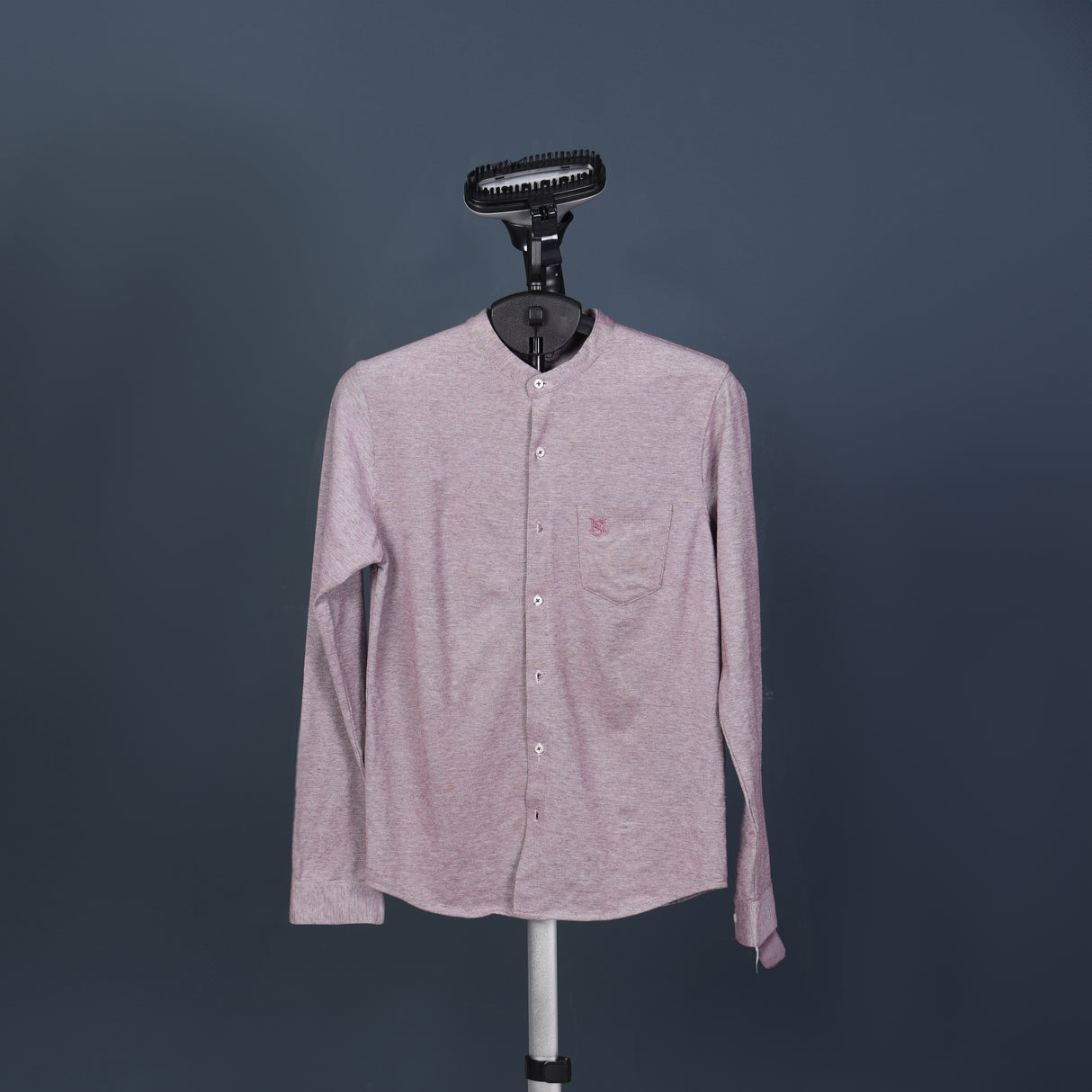 Geepas GGS9254 Pro Style Garment Steamer | 2200W Powerful Upright Steamer with 3L Water Tank | Fast Heat-Up | Continuous Steam | Adjustable Pole |  2 Years Warranty