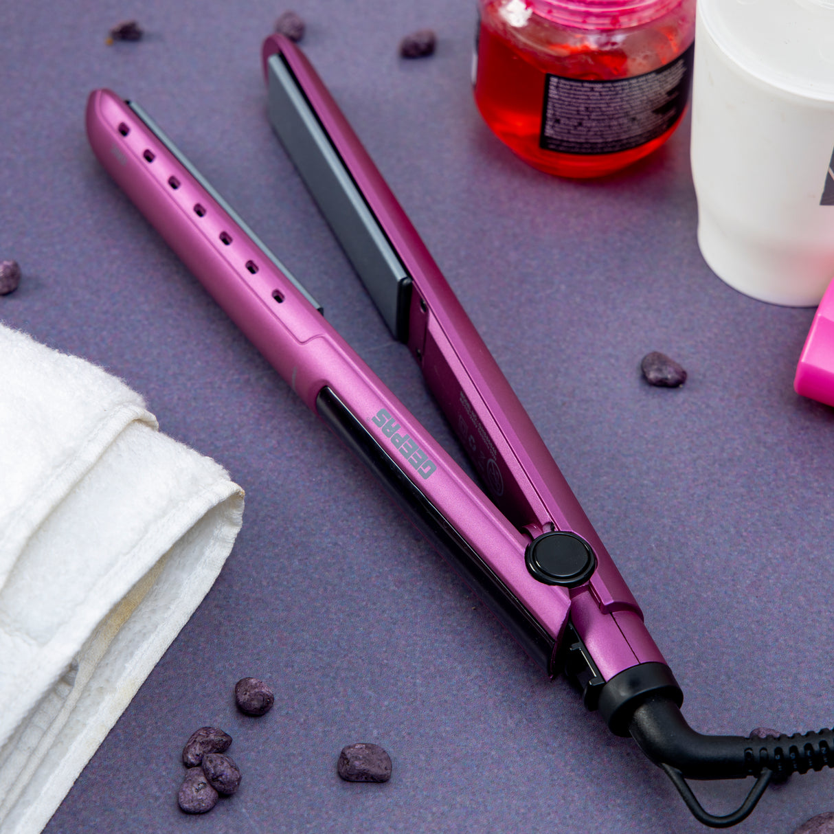 Geepas GHS86048 Easy-Pro 230 Hair Straightener | Ceramic Floating Plates | Fast Heating| Adjustable Temperature | Smooth & Frizz-Free Styling | 2-Year Warranty