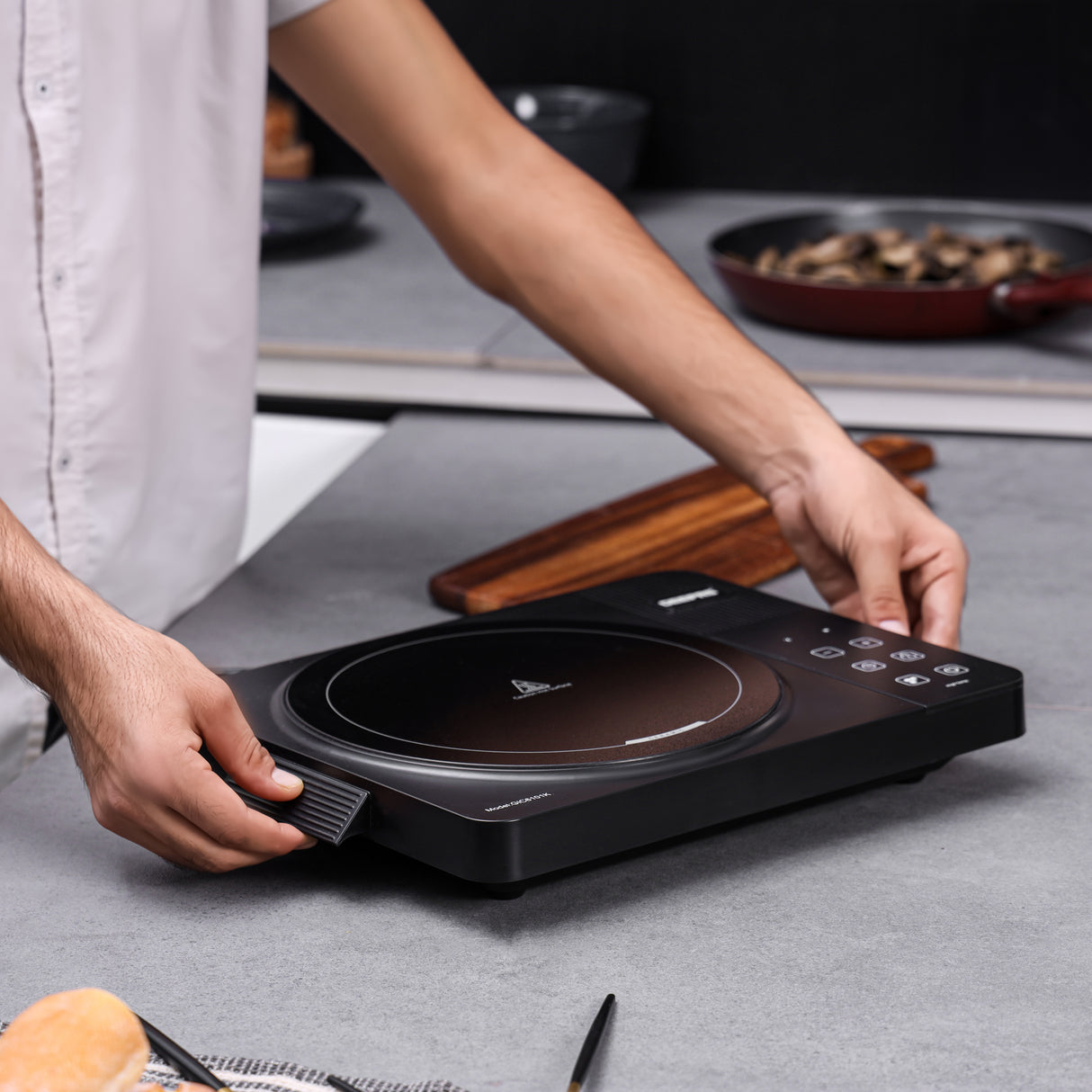 Geepas Digital Infrared Cooker GIC6101 | 2000W High Power  Electric Cooker| Touch Control | Digital Display| Large Heating Plate| Multi Functions | 2 Year Warranty