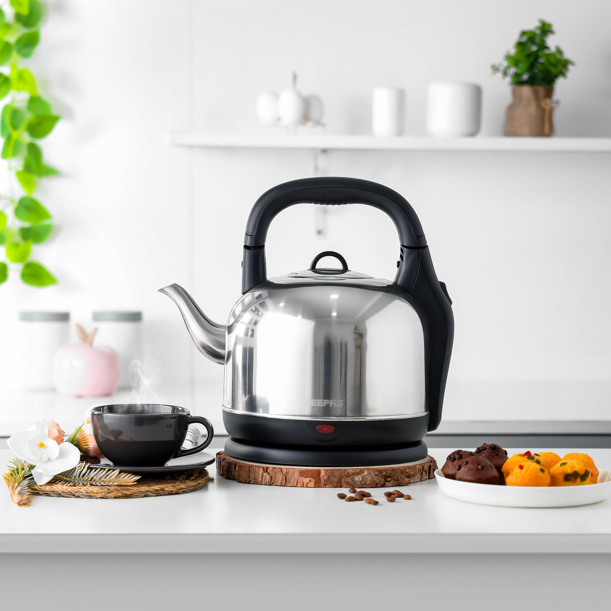 Geepas Stainless Steel Electric Kettle GK38024 – 4.2L, 2000W, SUS 304 body, 360° rotation, boil-dry protection, and auto cut-off. Safe, durable, and easy to clean