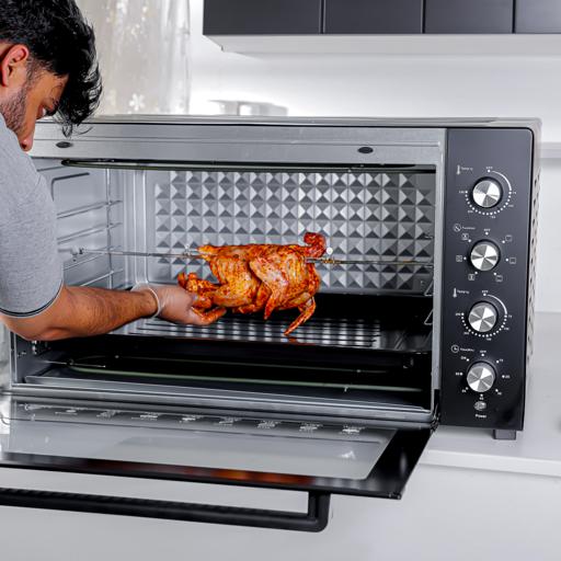 Geepas Multi-Function Oven G034055 |150L capacity| 2800W | rotisserie| convection| 7 cooking functions| 60-min timer| adjustable temperature control|2 Years Warranty