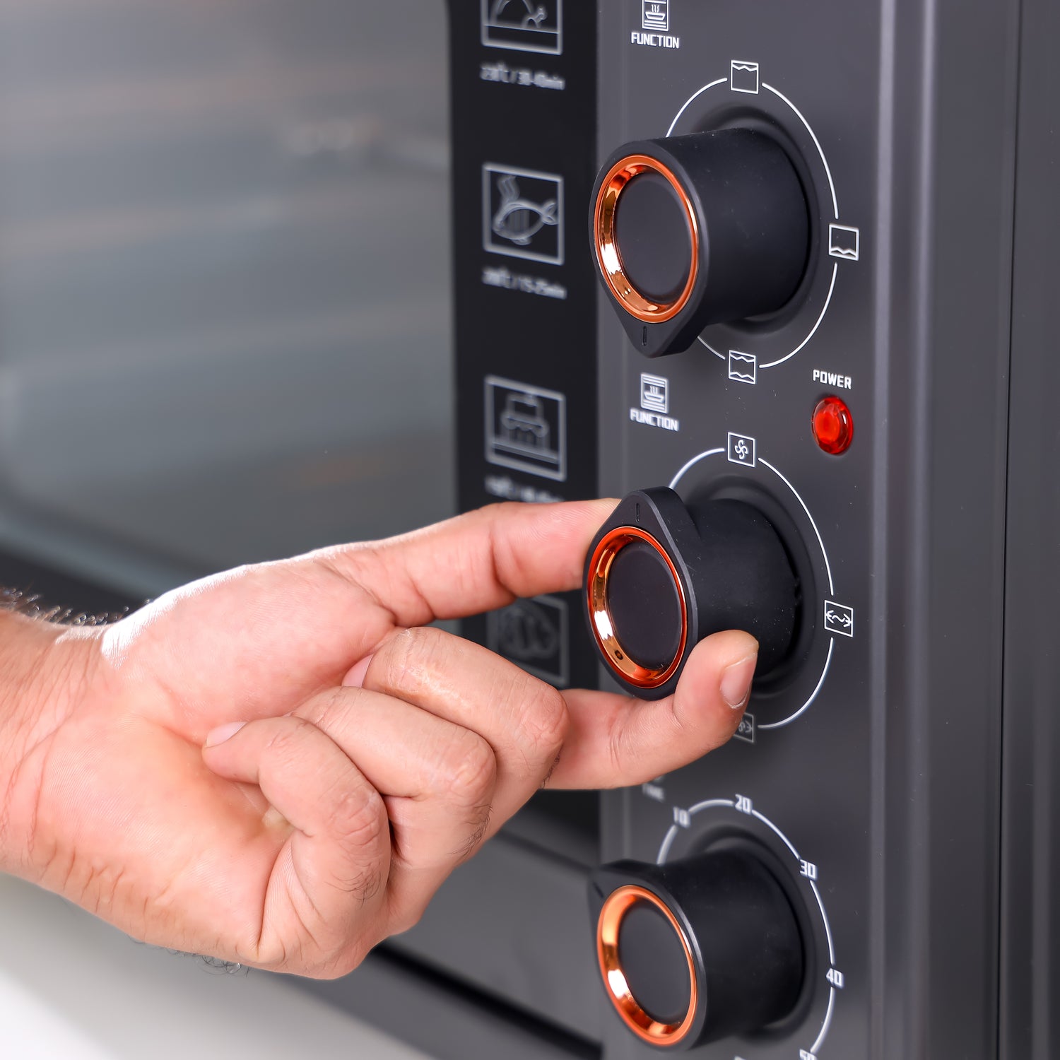 Geepas Electric Oven-GO34060  with Rotisserie & Convection | 58L Capacity|  Double Glass Door|  60-Min Timer|  Adjustable Temperature |  2100W Power |  2-Year Warranty