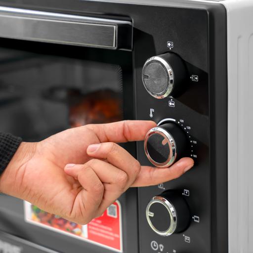 Geepas Electric Oven GO4452 | 60L Large Capacity | 2000W Power with Convection & Rotisserie Function | Adjustable Temperature Control | Durable Design | 2 Years Warranty