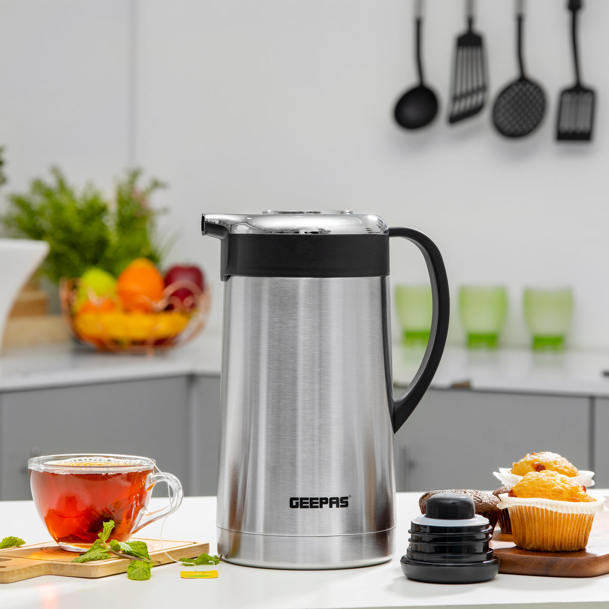 Geepas Stainless Steel Vacuum Flask GVF27015 | 1.0L | Double Wall Insulated Thermos Bottle| Keeps Beverages Hot & Cold up to 24 Hours| Leak-Proof | 2 Years Warranty
