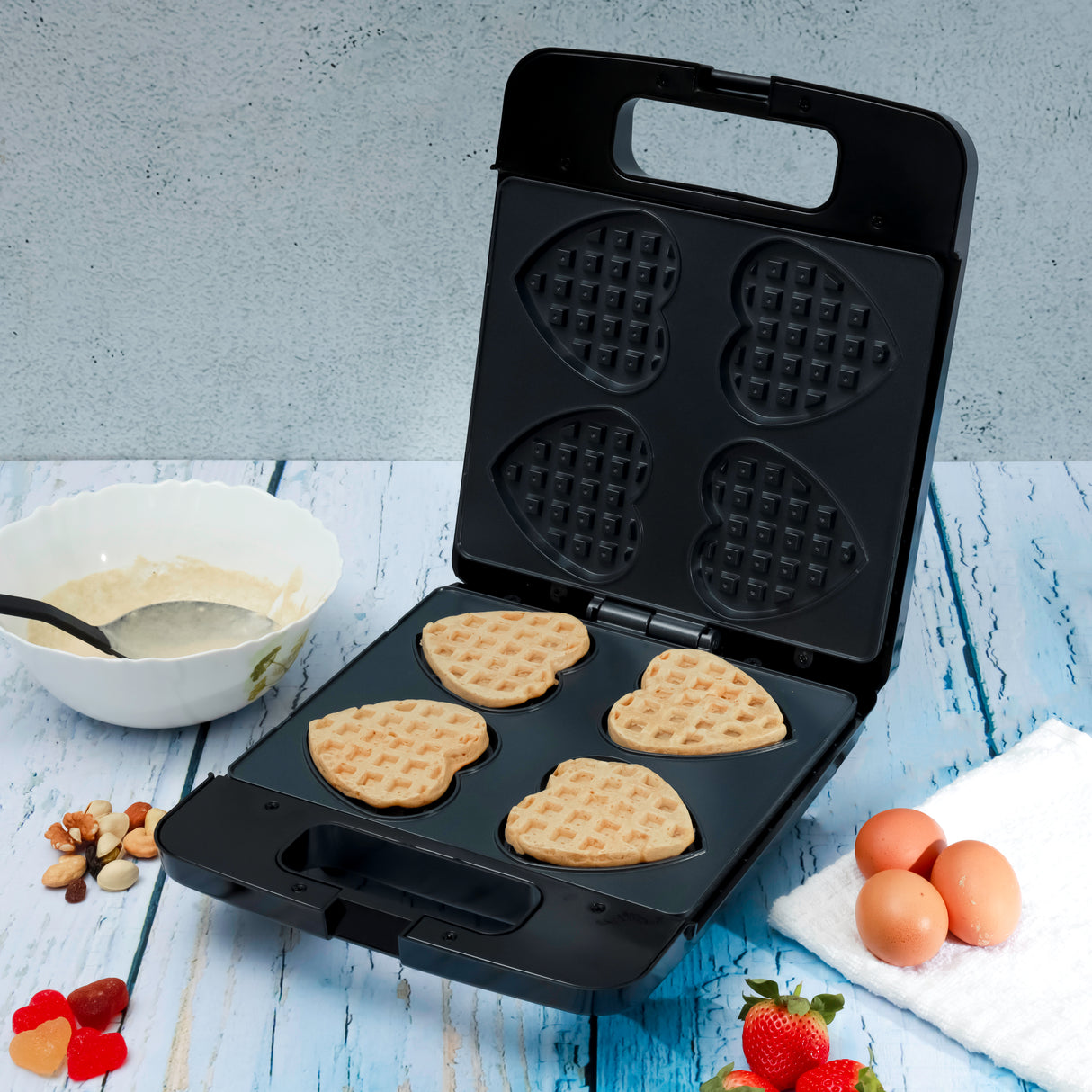Geepas Heart Waffle Maker GWM36543 | 4 Slice Non-Stick Waffle Plate | 1400W Power | Cool Touch Housing | Easy to Clean Design | Overheat Protection | 2 Years Warranty