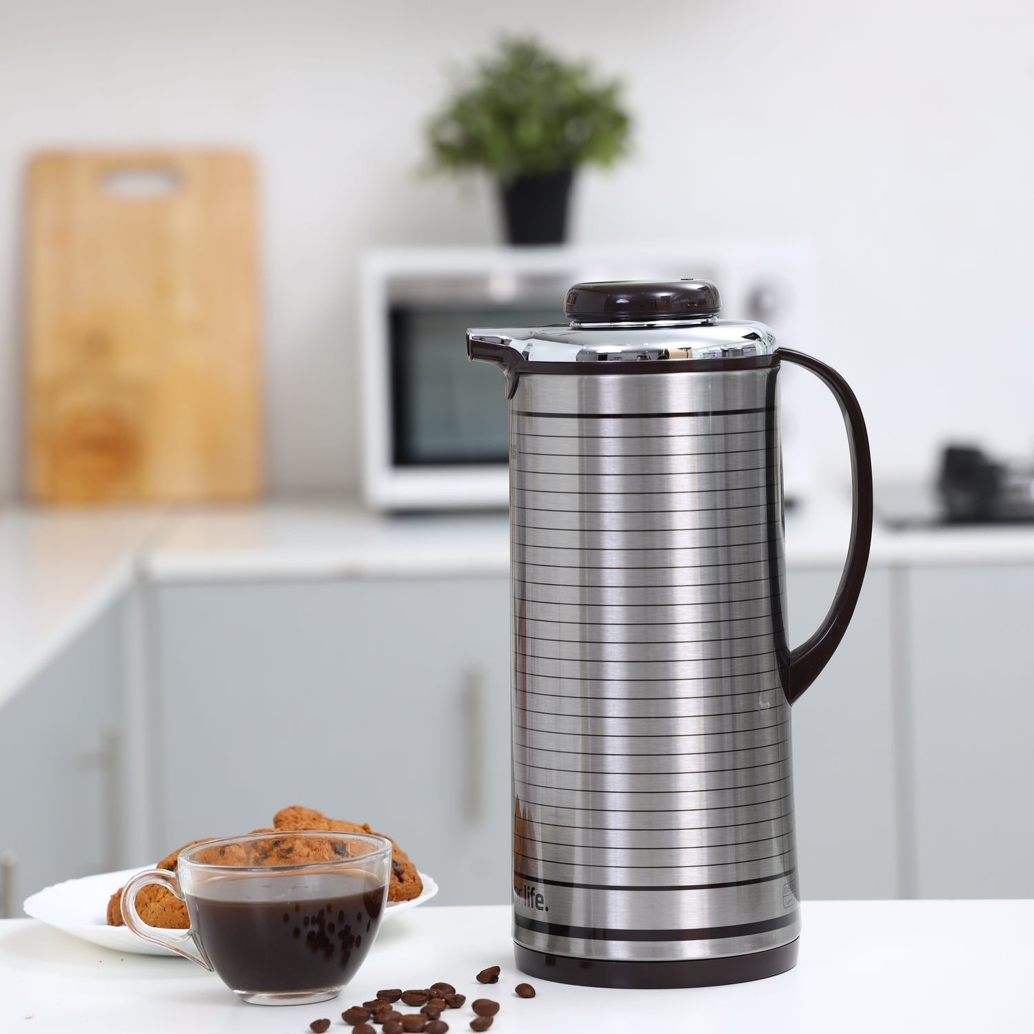 Geepas GVF5259 Vacuum Flask | 1.3L Capacity | Hot & Cold Beverage Insulation |Durable Plastic, Iron, Glass, Silica Gel Material | Mirror & Brown Finish |Leak-Proof Design