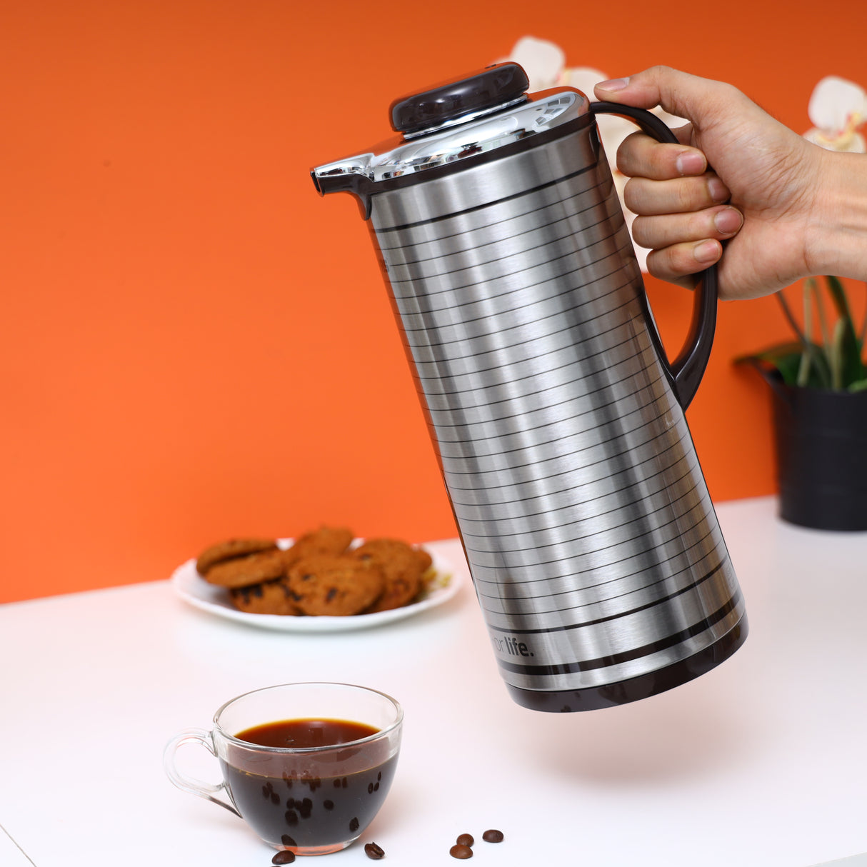 Geepas GVF5259 Vacuum Flask | 1.3L Capacity | Hot & Cold Beverage Insulation |Durable Plastic, Iron, Glass, Silica Gel Material | Mirror & Brown Finish |Leak-Proof Design