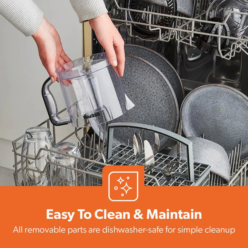 Geepas GCJ9900 Citrus Juicer | 1.0L Large Capacity | Two-Way Rotation for Maximum Extraction | Durable Copper Motor | 25W Power | Easy to Clean |  2 Years Warranty