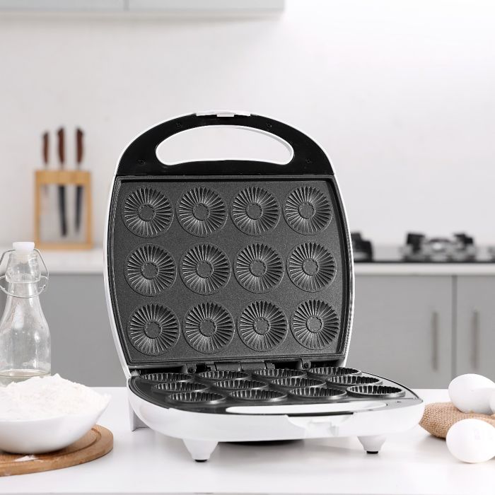 Geepas GCM3762 Mini Cake Maker | 2-in-1 Pie & Cake Maker with 12 Cup Capacity | 1400W Powerful Heating | Non-Stick Baking Plates | Ready Light Indicators| 2-Year Warranty