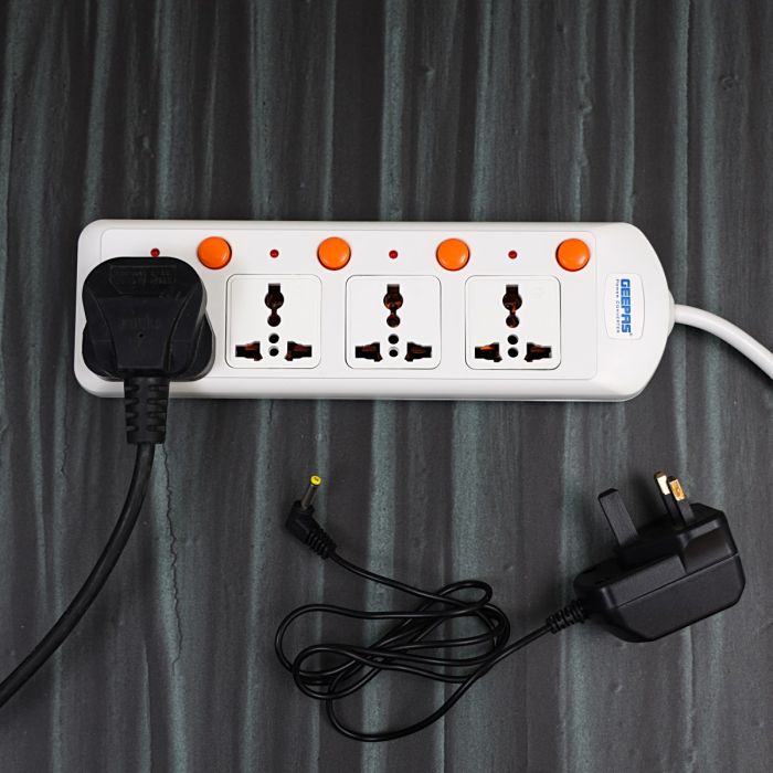 Geepas 4 Way Extension Board VDE Plug with Individually On/Off Switch GES4003-VDE- Power Extension Socket -Multi Plug Power Cable