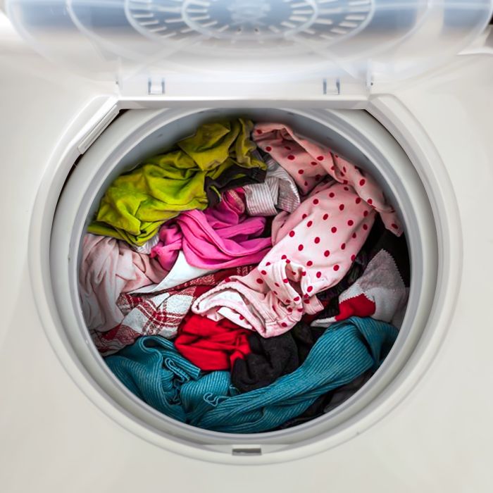 Geepas 15 KG Twin Tub Semi-Automatic Washing Machine- GSWM18012| Fully Knob Control and Semi-Automatic Top Load Washing Machine| Two Water Nets in One Waterfall