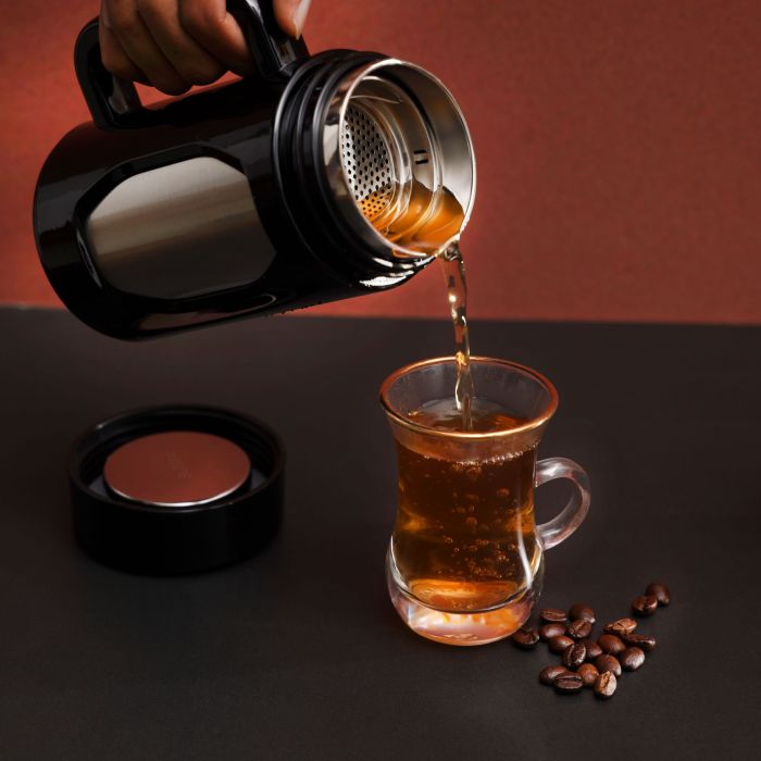 Travel Mug with Strainer, ABS Outer & SS Inner, RF10085 | 400ml Mug with Handle | Preserve Flavour & Freshness | Hot/ Cold for Hours | Portable and Leak Resistant