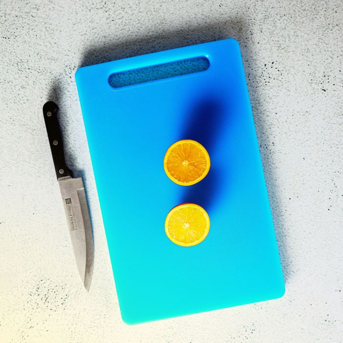 Classic Cutting Board, Polyethylene, RF10283 | Chopping Board | Non-Absorbent, Odorless & Non-Toxic | Crack/Chip Resistant | Easy Grip Handle