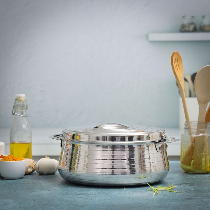 Hilux Double Wall Stainless Steel Hot Pot, 1500ml, RF10532 | Firm Twist Lock | Strong Handles with Heavy-Duty Rivets | Steel Serving Pot, Chapati Storage Box, Roti Serving Pot
