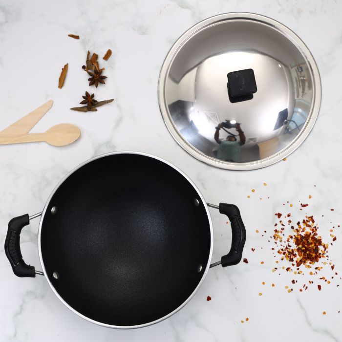 Aluminum Appam Pan With Lid, 22 CM