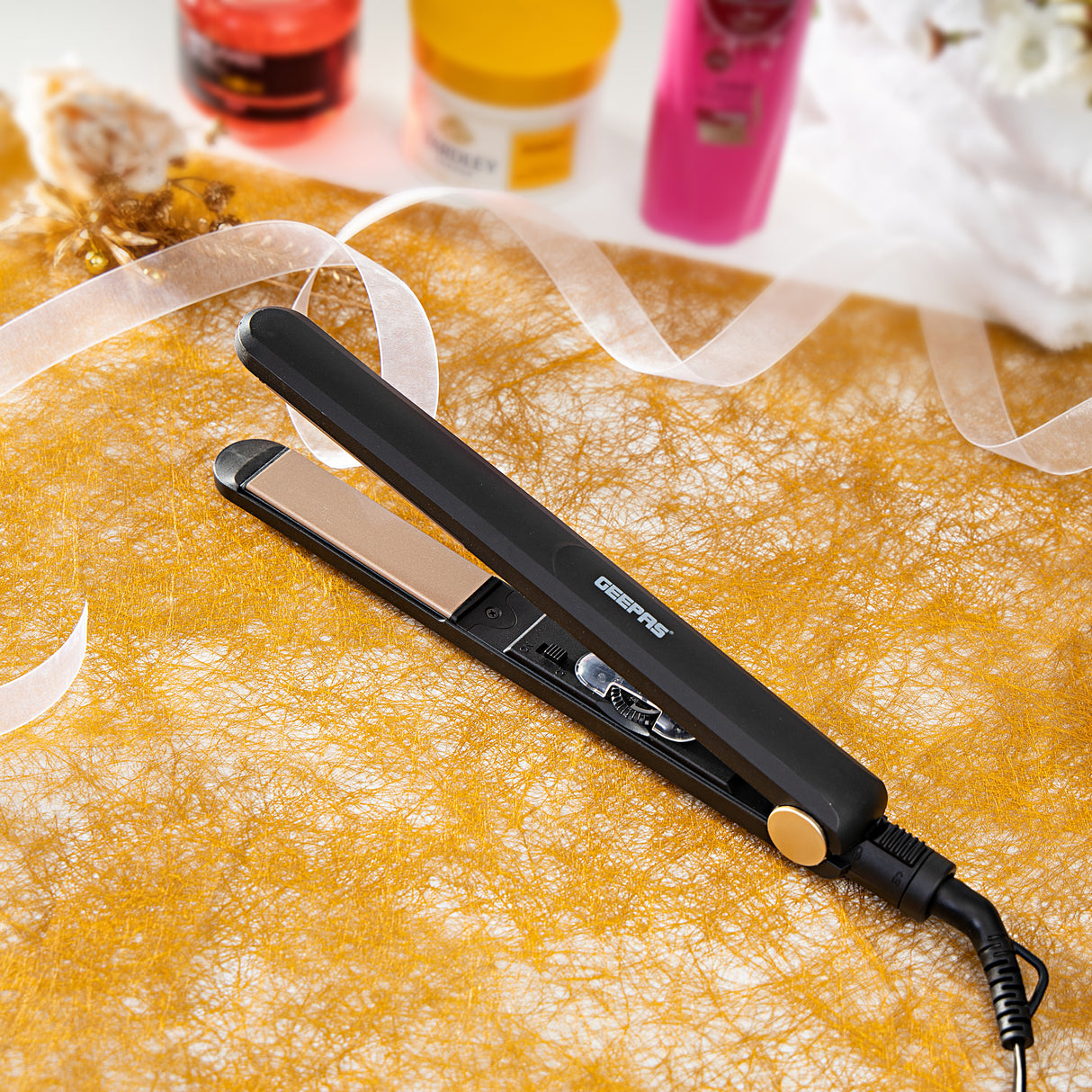 Geepas GHS86015 Easy-Style Hair Straightener with Ceramic Coated Plates, Adjustable Temperature 230°C, Lockable Handle & 360° Swivel Cord – 2 Year Warranty
