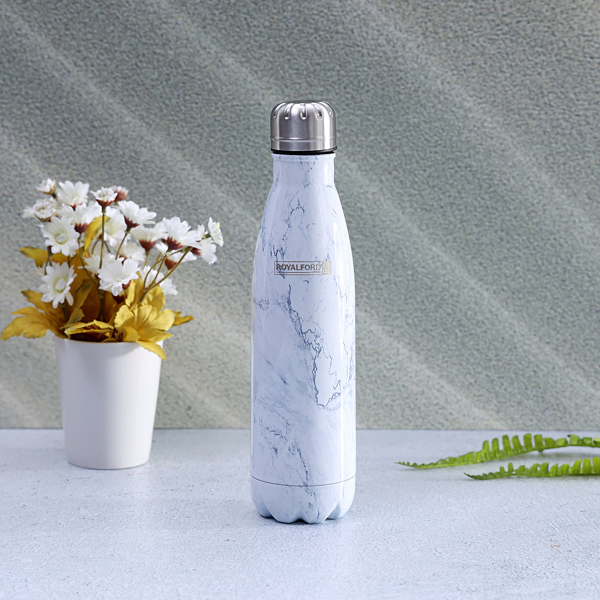 Royalford RF9477 Vacuum Bottle 500ml |  Stainless Steel Hot & Cold Insulated Water Bottle |  Double Wall Vacuum Insulation|  Leak Resistant Design & 304 Food Grade Inner