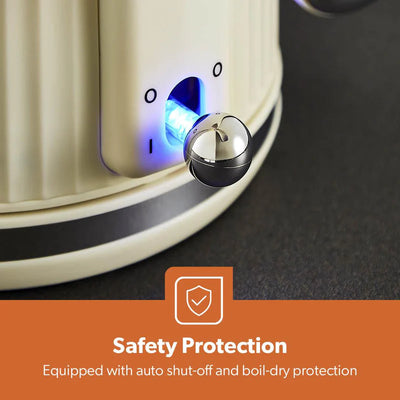 Geepas 1.7L Fluted Jug Kettle GK38068UK-CR | 360° Rotation, Boil-Dry Protection, Auto Cut-Off | For Water, Milk, Tea | Removable Filter | Cream, 2-Year Warranty