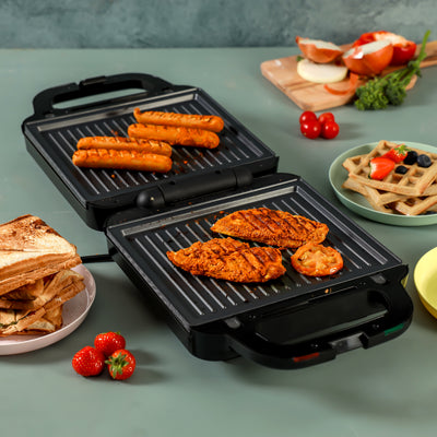 Geepas 3-in-1 Multi Snacks Maker GGM36534 | 1400W Powerful Performance| Includes Grill, Waffle & Sandwich Plates| Non-Stick Coating| Easy Cleaning|  2-Year Warranty