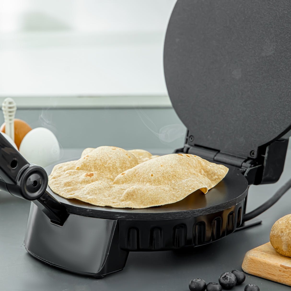 Geepas 8 Inch Chapathi Maker GCM5429 | 1000W  | Non-Stick Plates, Adjustable Temperature Control, Safety Protection & Easy Cleaning for Quick, Soft & Round Chapathis