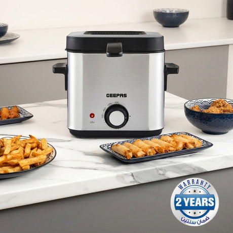 Geepas GDF36012UK 1.5L Deep Fryer with Adjustable Temperature Control | Heating Indicator Light | Cool Touch Handles | Stainless Steel Body for Crispy Fried Foods