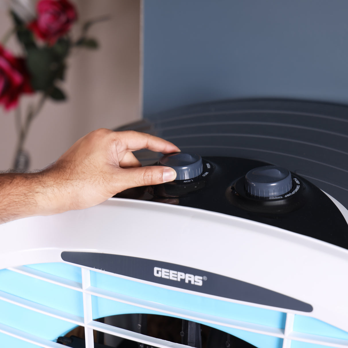 Geepas GAC1519H1 Desert Air Cooler | 100L Water Tank Capacity | 3-Side Honeycomb Pads, Bacteria Shield Technology|  Powerful Airflow & Rust-Free Body| 2 Years Warranty