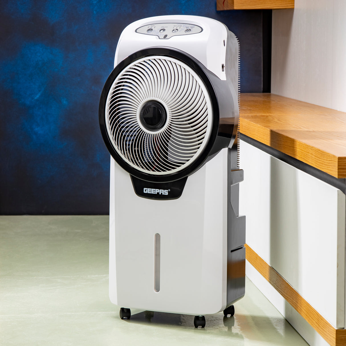 Rechargeable Air Cooler, 7 Hours Working, GAC9580 | 12V 4.5Ah rechargeable battery | 15Hrs Charging Time | 3 Speed, 3 Wind Mode | 7L Water Tank