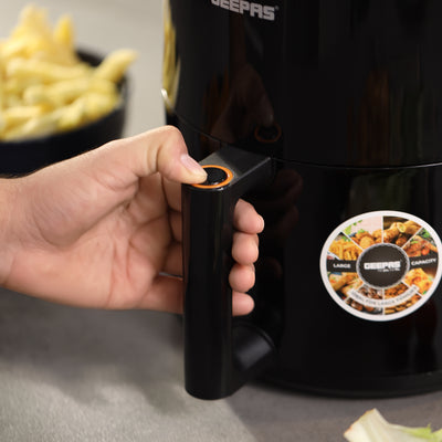 Geepas Digital Air Fryer- GAF37501T/ 4.0 Liter Capacity, Oil Free Cooking, 60 Min Timer, Temperature 80-200 Degree Celsius/ 8 Preset Programs, Black