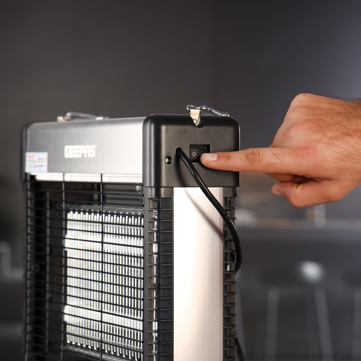 Geepas GBK25609 Electric Insect Killer | 12W UV Tube Mosquito & Fly Killer | Pollution-Free Pest Control | Low Power| No Toxic Fumes| Easy to Clean |2 Years Warranty