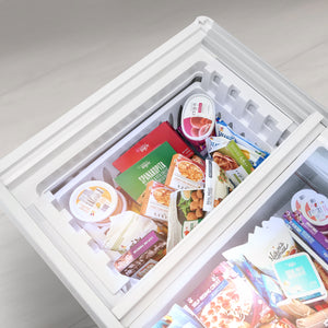 Geepas GCF2622SG Chest Showcase Freezer | 260L  Convertible Freezer & Fridge | Adjustable Thermostat | Sliding Glass Door | Lock & Key | LED Lamp | 1-Year Warranty