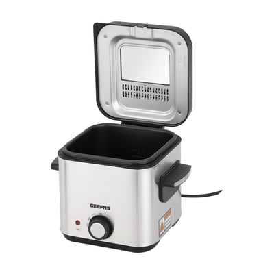 Geepas GDF36012UK 1.5L Deep Fryer with Adjustable Temperature Control | Heating Indicator Light | Cool Touch Handles | Stainless Steel Body for Crispy Fried Foods