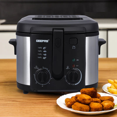 Geepas GDF36014 Deep Fryer, Adjustable Temperature 130-190C with 30 Minute Timer & Indicator Light | Non-Stick Inner Pot | Perfect for French Fries, Chicken Wings