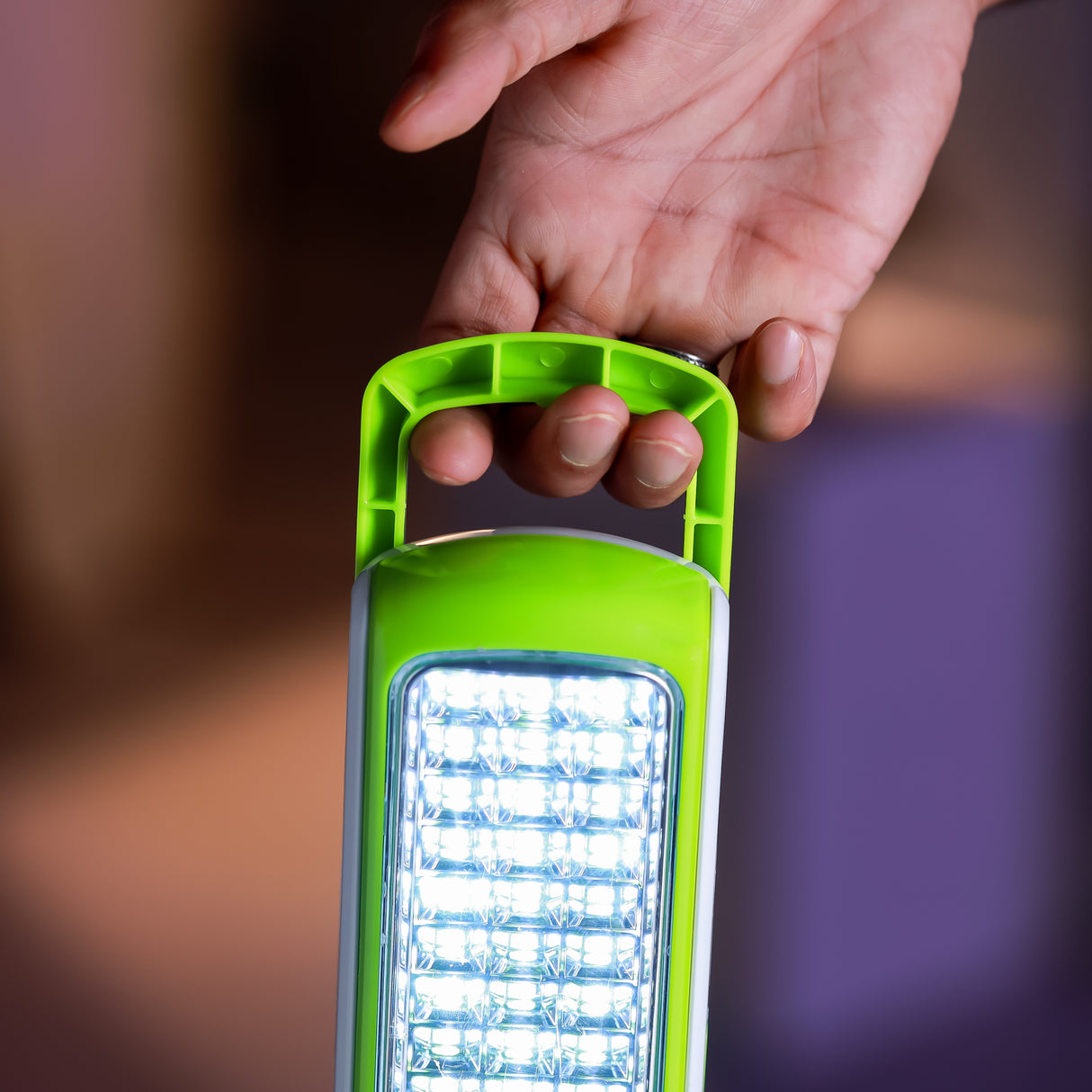 Geepas GE53032 LED Emergency Lantern with Solar Panel |75 Hi-Power LEDs, 5 Hours Backup, Energy Efficient, Portable, Compact, Light-Weight Design | 2 Years Warranty