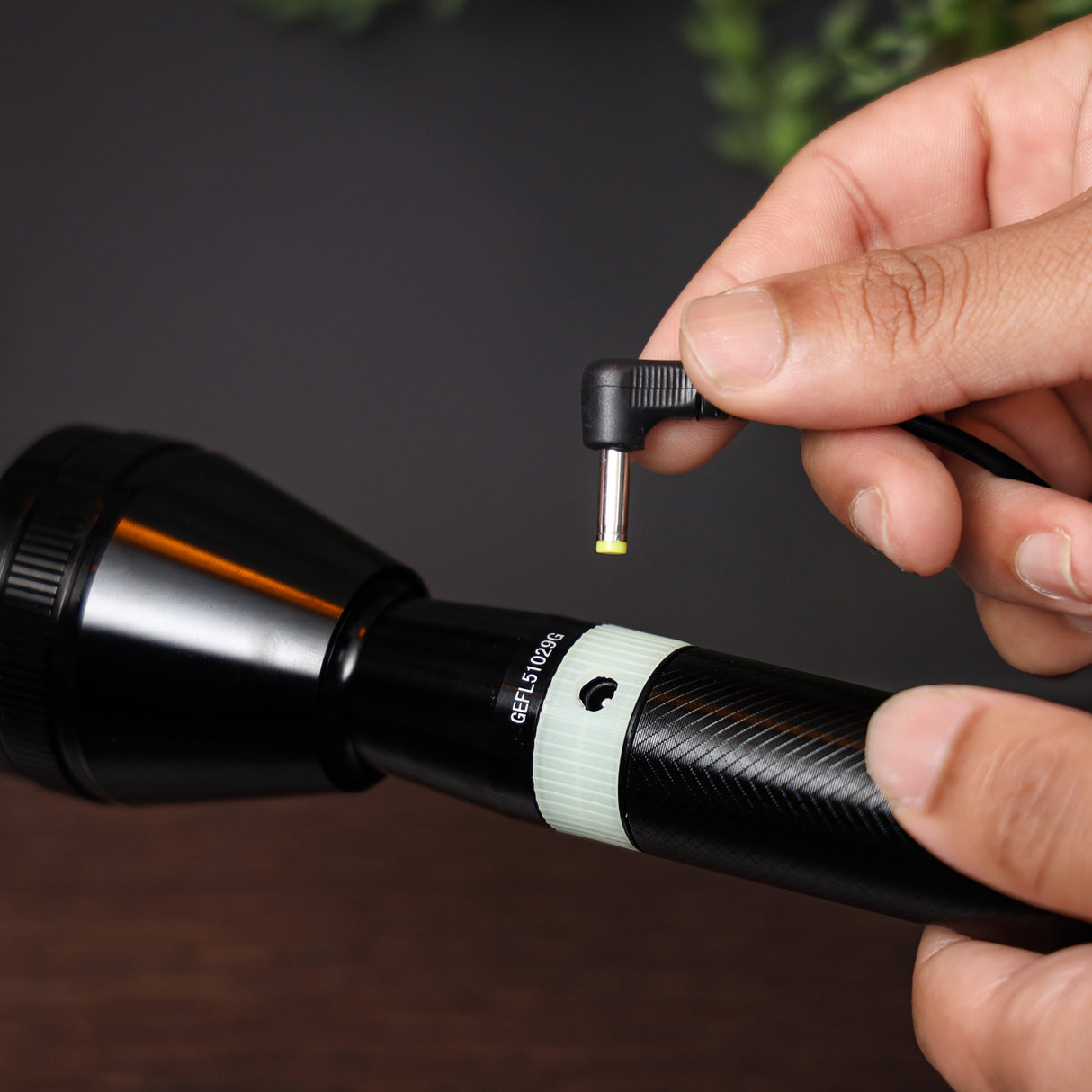 Geepas GEFL51029  Rechargeable LED Lantern & Flashlight | 2-in-1 Combo Emergency Lighting  | 30pcs SMD LED | CREE LED Torch | 60H Working Time | 2 Years Warranty