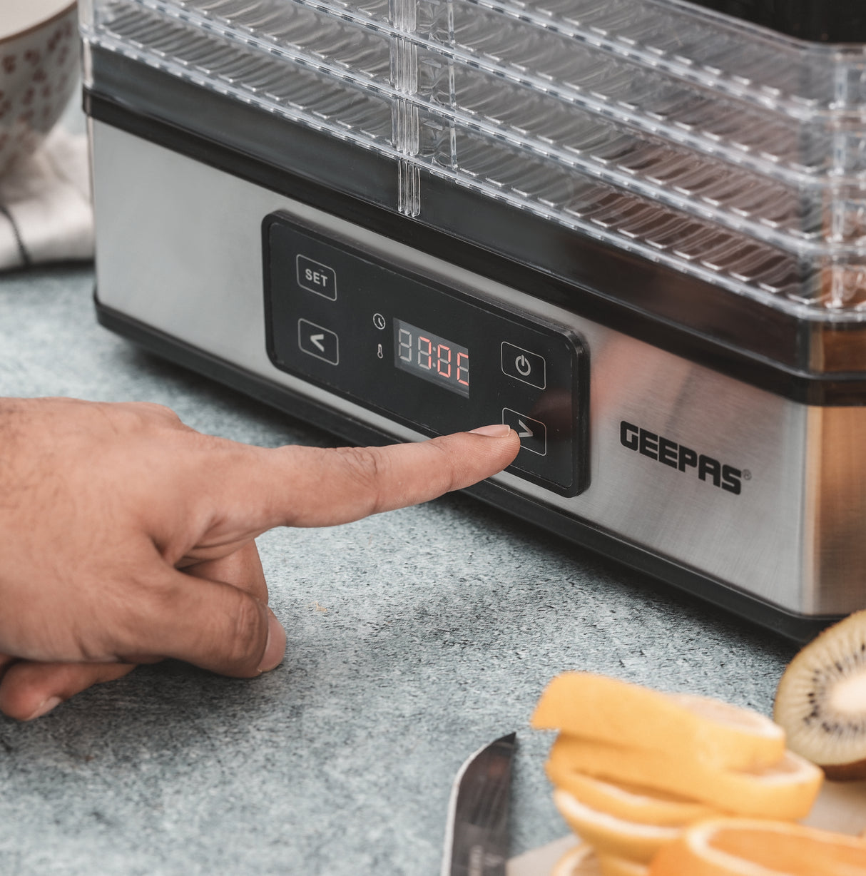 Geepas Digital Food Dehydrator GFD63013N | 500W  | 5 Stackable Trays | Adjustable Temperature |48H Timer |Perfect for Preserving Fruits, Vegetables Etc |2 Years Warranty
