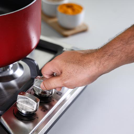 Geepas GGC31051FFD Built-in Stainless Steel Gas Hob | 4 High-Performance Burners | Auto Ignition System | Flame Failure Safety  | Durable Design | 2 Years Warranty